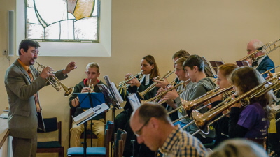 Auf der Empore der Apostelkirche 5